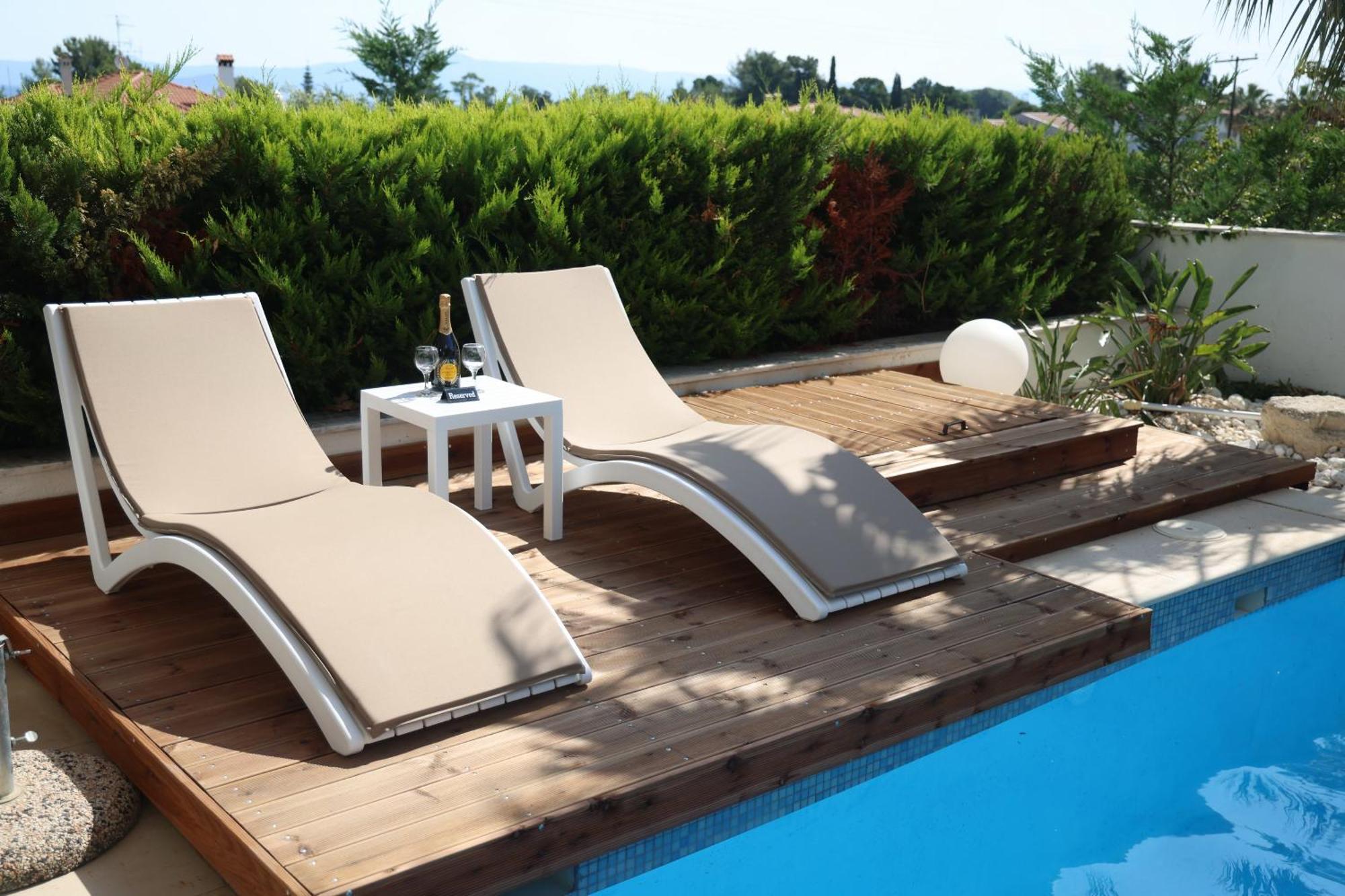 Villa Douglas - Private Pool, BBQ, 4Bdrms, View Pefkochori Esterno foto